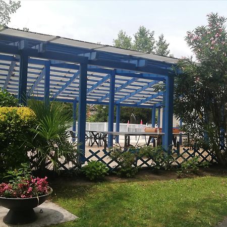 Petite Maison De Vacances Hotel Onesse-et-Laharie Bagian luar foto