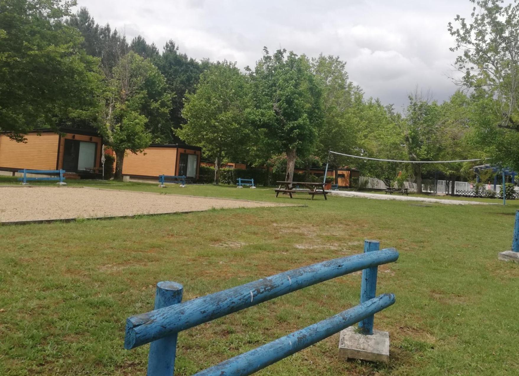 Petite Maison De Vacances Hotel Onesse-et-Laharie Bagian luar foto